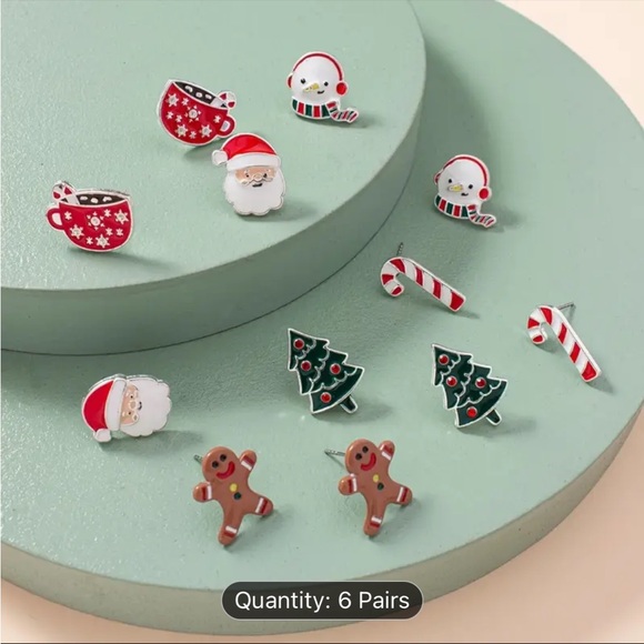 6 Pairs Christmas Stud Earrings - Picture 3 of 4